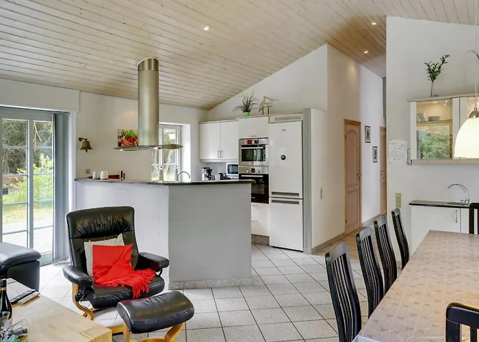 Liliana - 800m From The Sea By Interhome Ferienhaus *